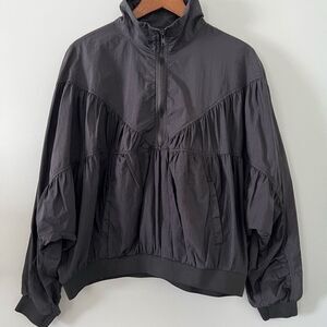 Forever 21 NWOT Black Rouched Quarter Zip Jacket Size L